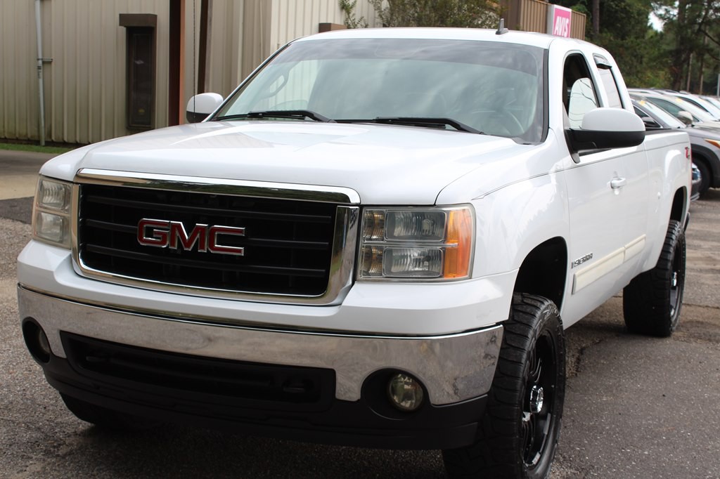 2008 GMC Sierra Image 7