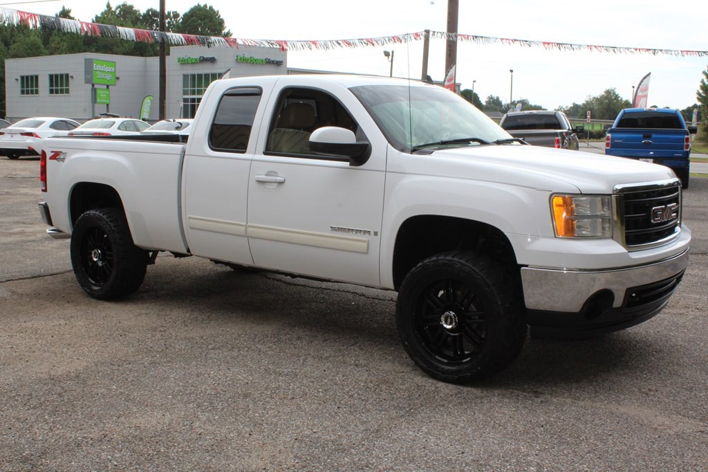 2008 GMC Sierra Image 11
