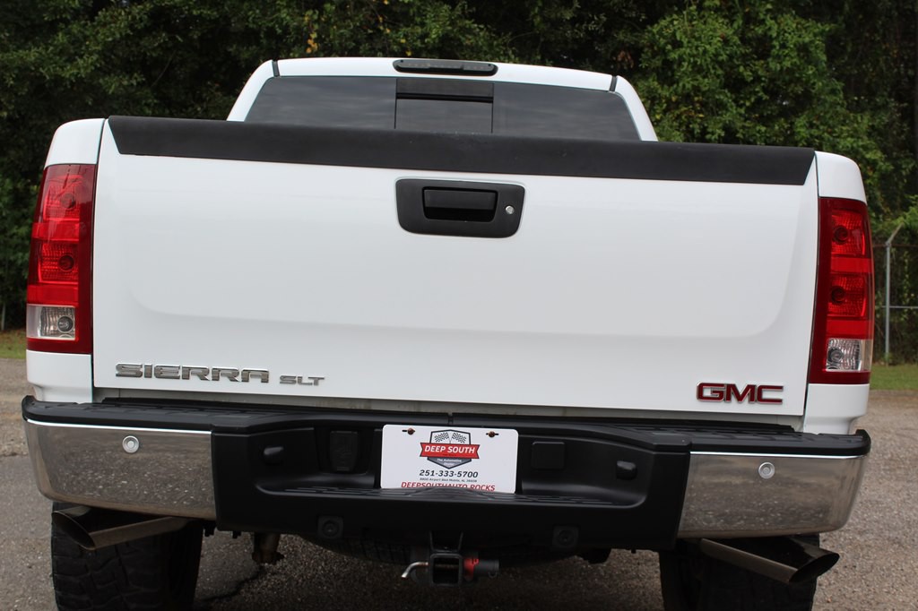 2008 GMC Sierra Image 17