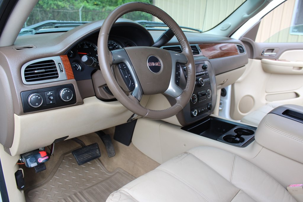 2008 GMC Sierra Image 27