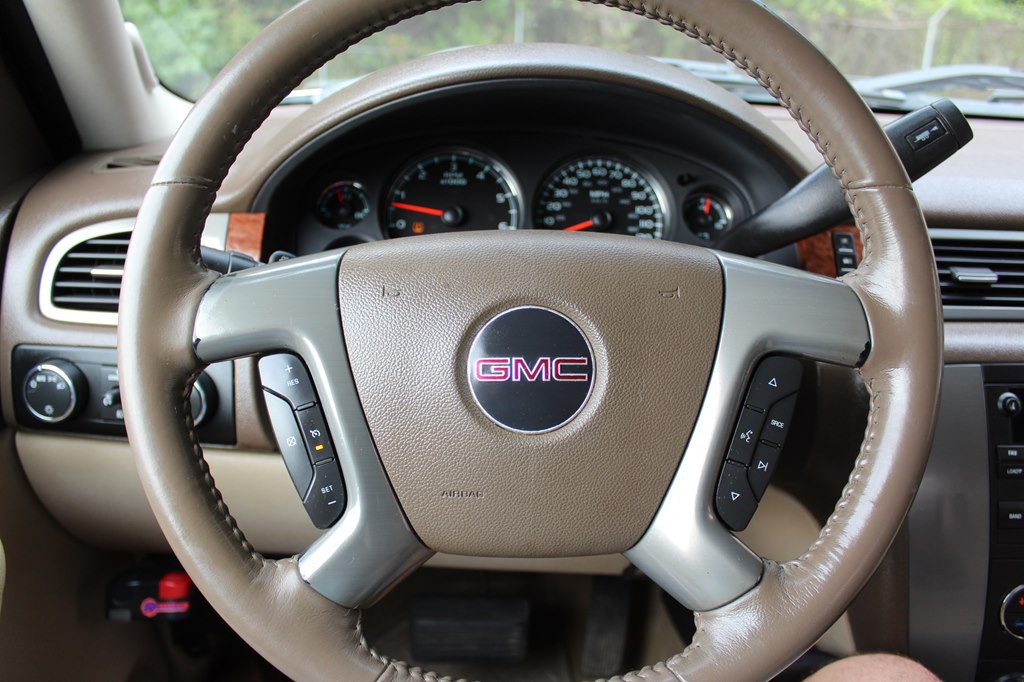 2008 GMC Sierra Image 36
