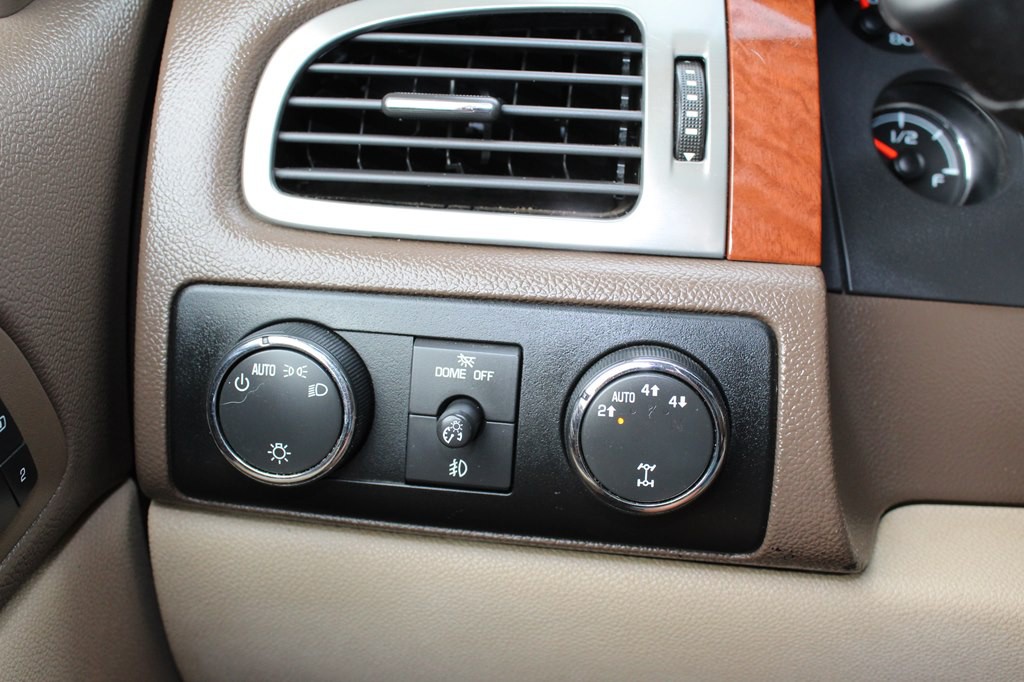 2008 GMC Sierra Image 40