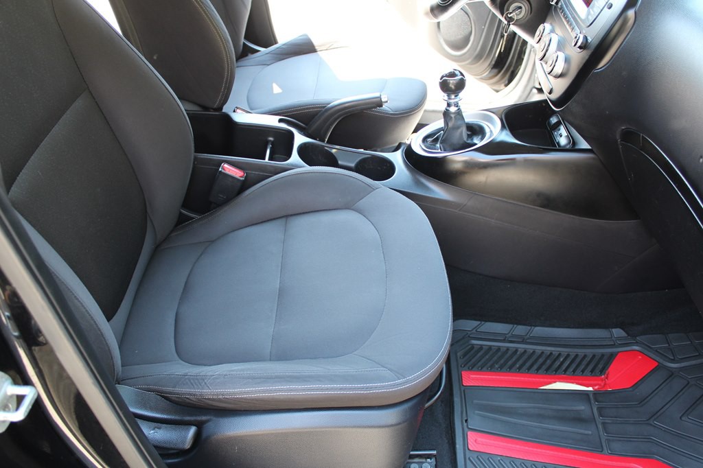 2015 Kia Soul Image 29