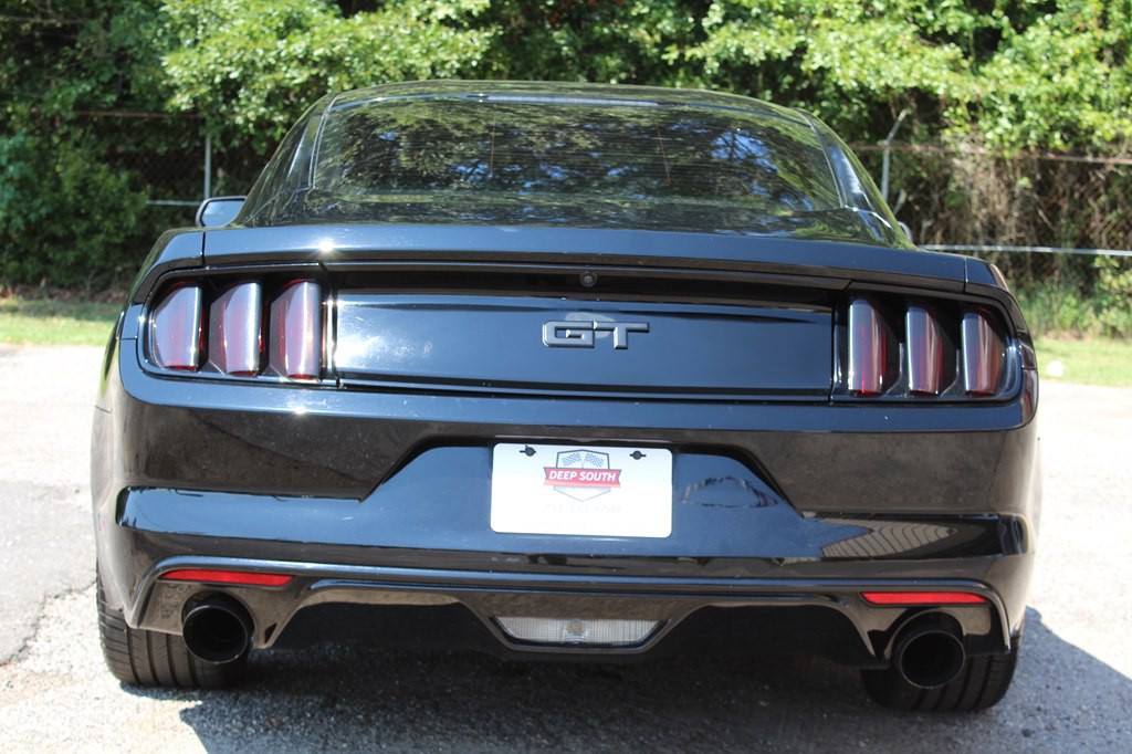 2017 Ford Mustang Image 15
