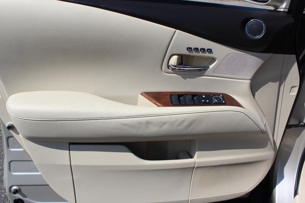 2014 Lexus RX Image 32