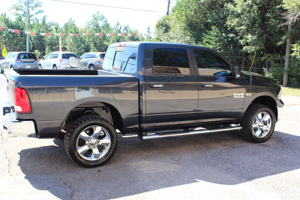 2016 RAM 1500 Image 14