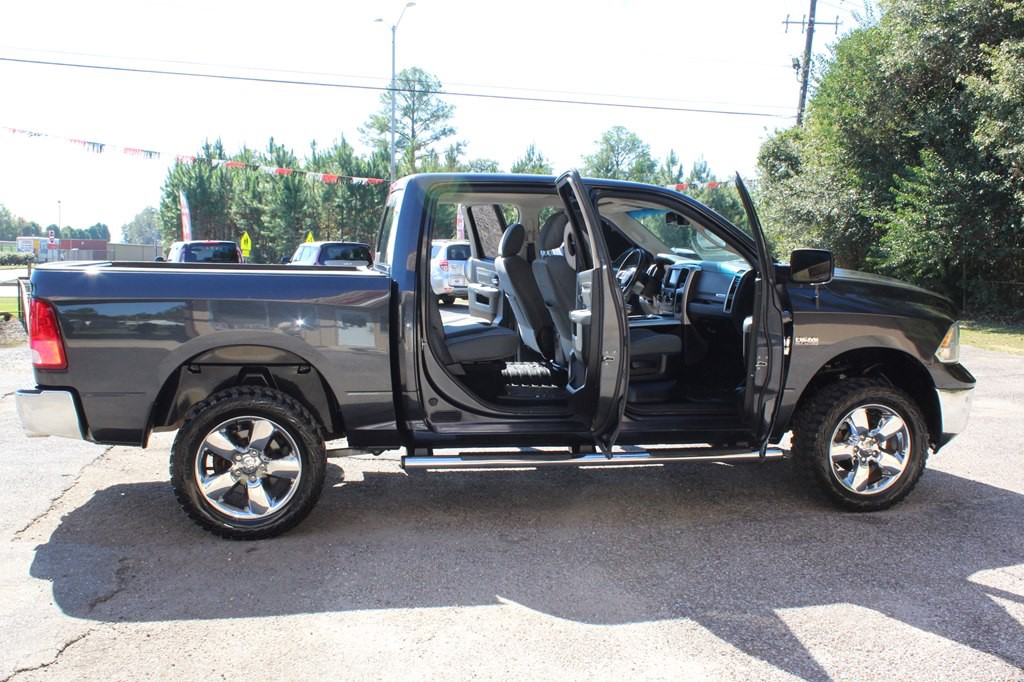2016 RAM 1500 Image 21