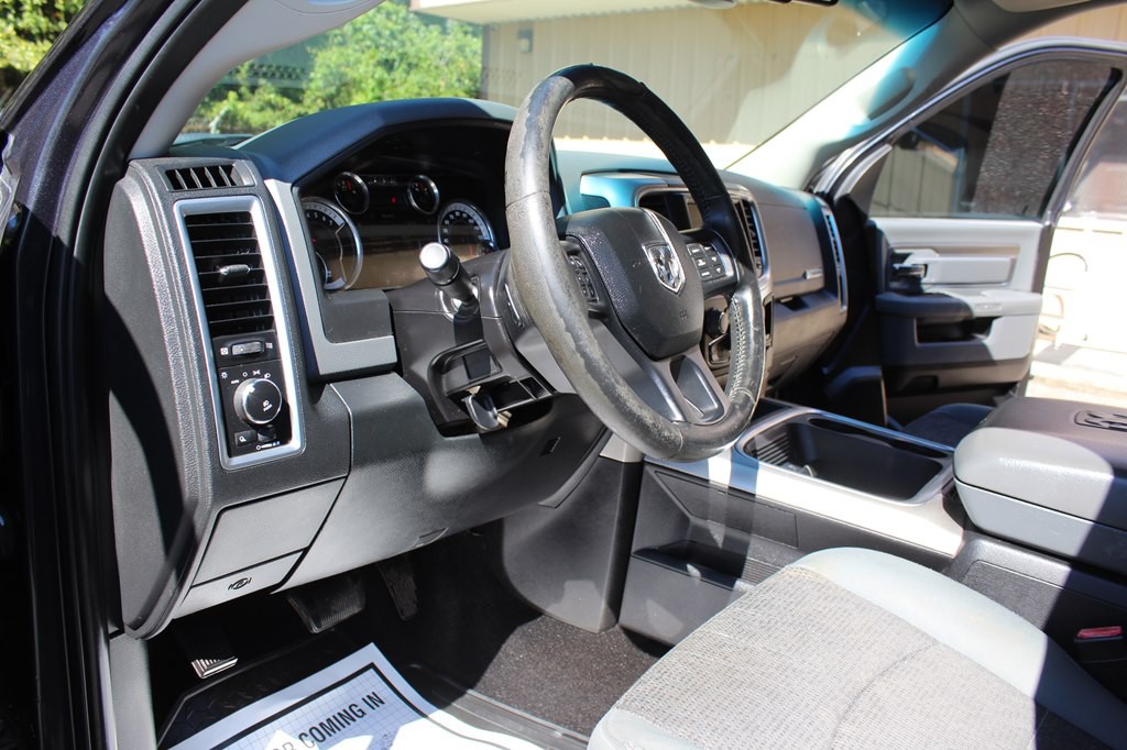 2016 RAM 1500 Image 24