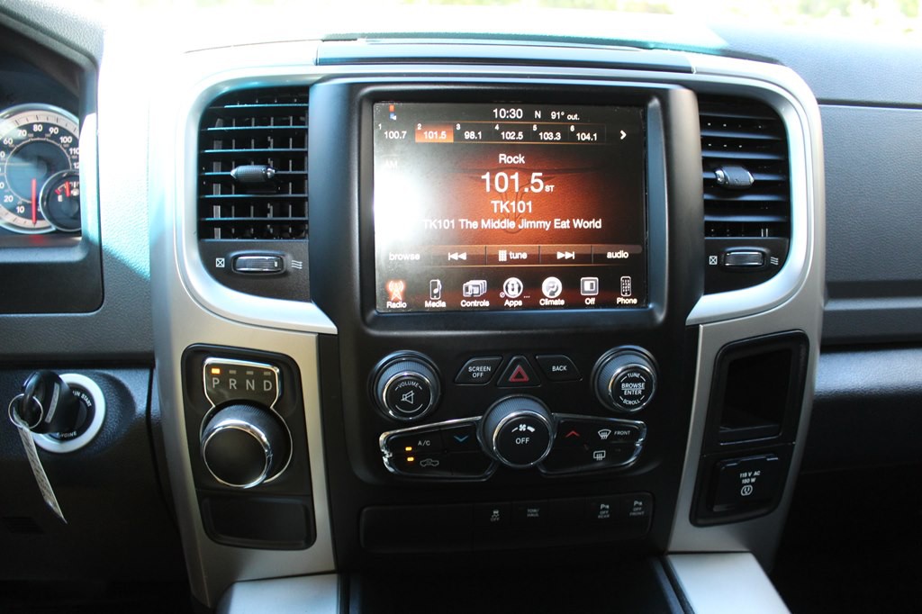 2016 RAM 1500 Image 40