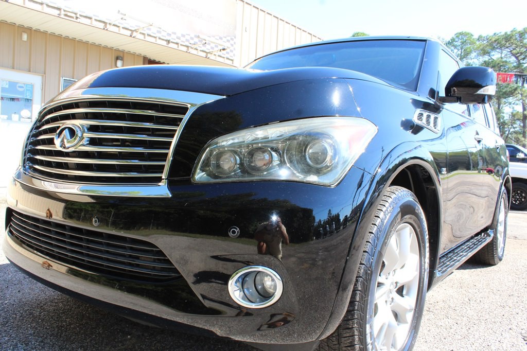 2014 INFINITI QX80 Image 3