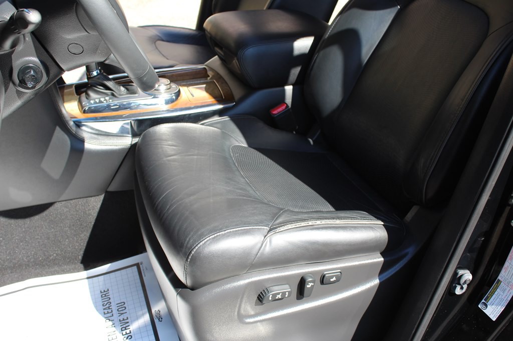 2014 INFINITI QX80 Image 24
