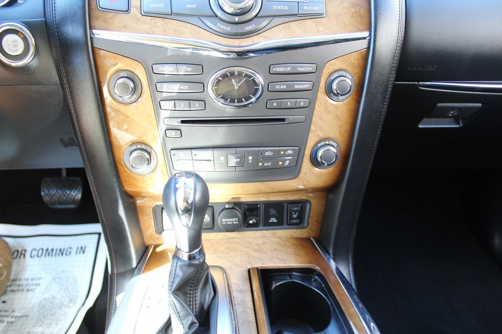 2014 INFINITI QX80 Image 48
