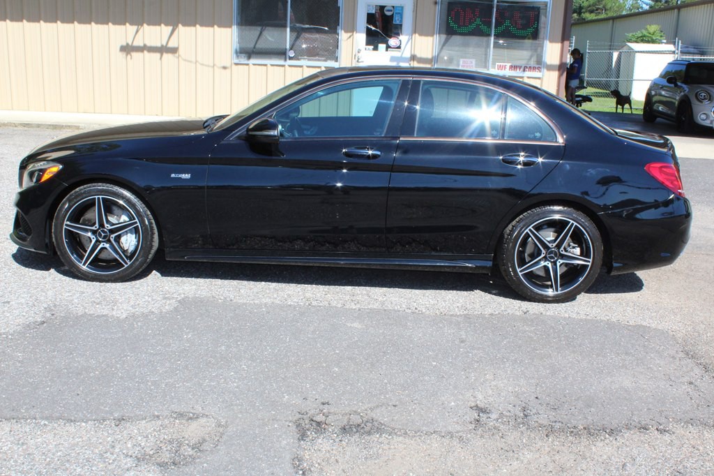 2018 Mercedes-Benz C-Class Image 4