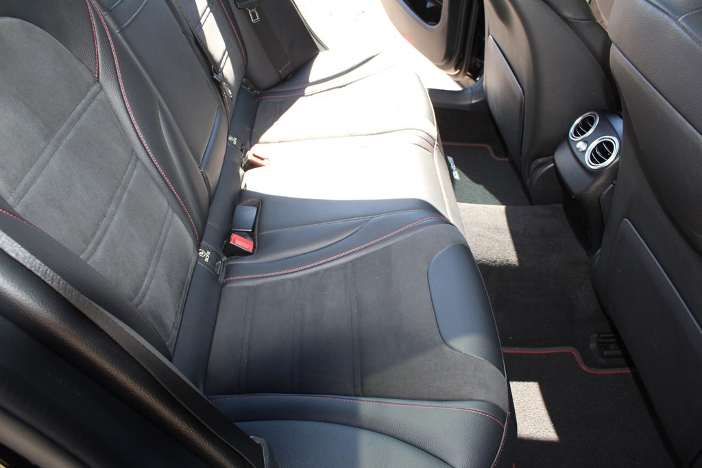 2018 Mercedes-Benz C-Class Image 29