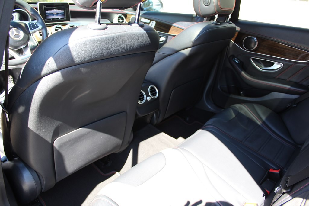 2018 Mercedes-Benz C-Class Image 33