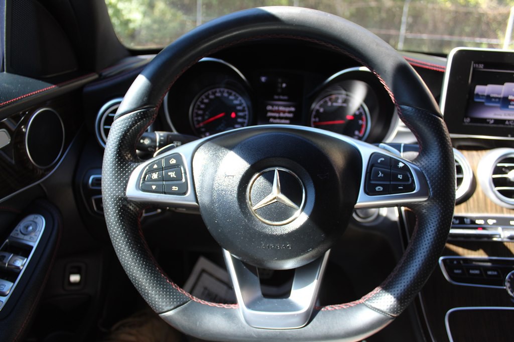 2018 Mercedes-Benz C-Class Image 38