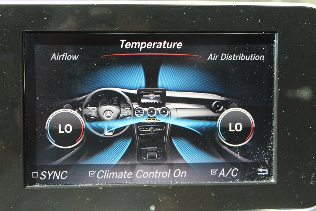 2018 Mercedes-Benz C-Class Image 46