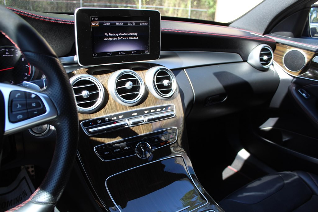 2018 Mercedes-Benz C-Class Image 48