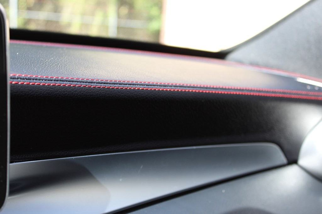 2018 Mercedes-Benz C-Class Image 51