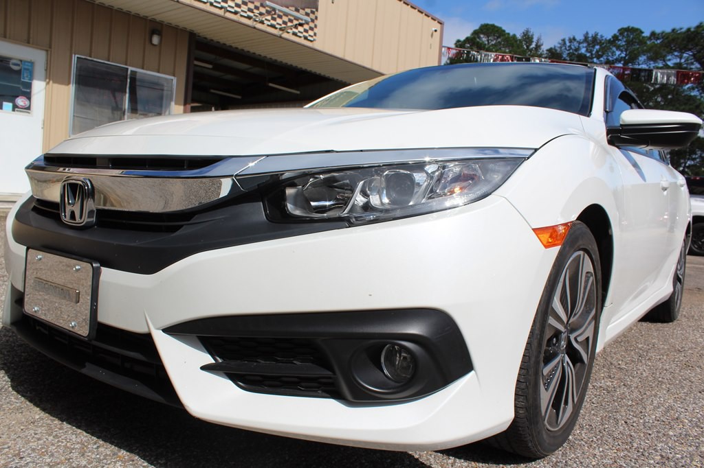 2017 Honda Civic Image 3