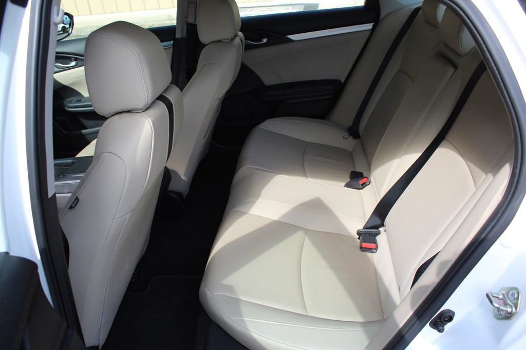 2017 Honda Civic Image 29