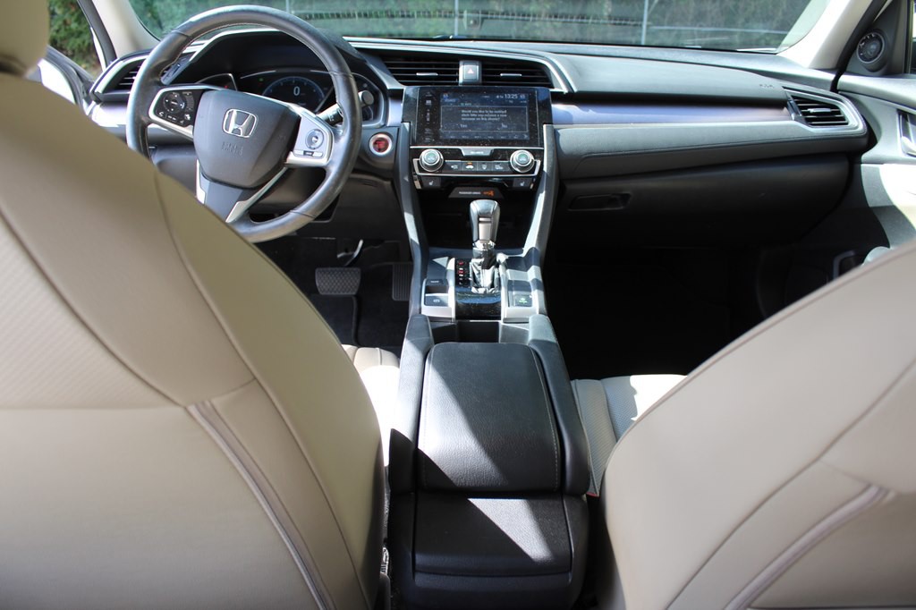 2017 Honda Civic Image 31