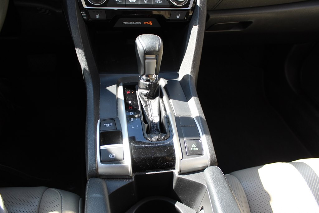 2017 Honda Civic Image 39