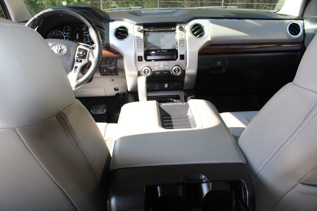 2019 Toyota Tundra Image 30
