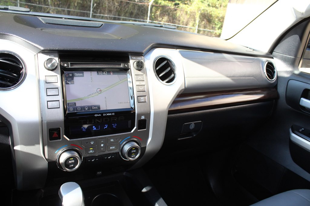 2019 Toyota Tundra Image 39