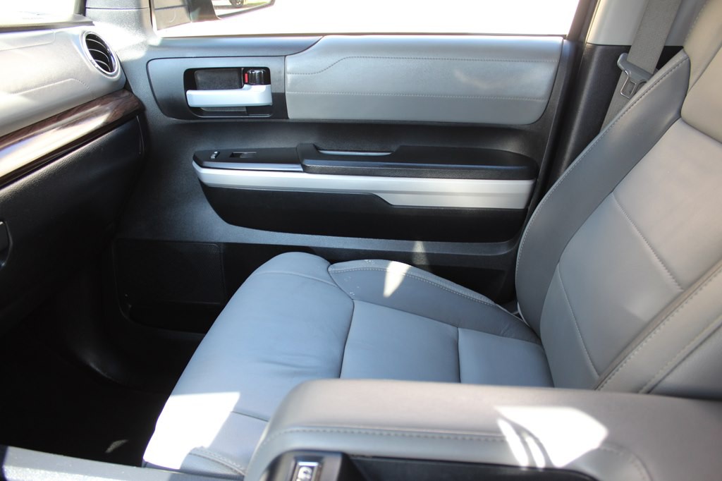 2019 Toyota Tundra Image 40