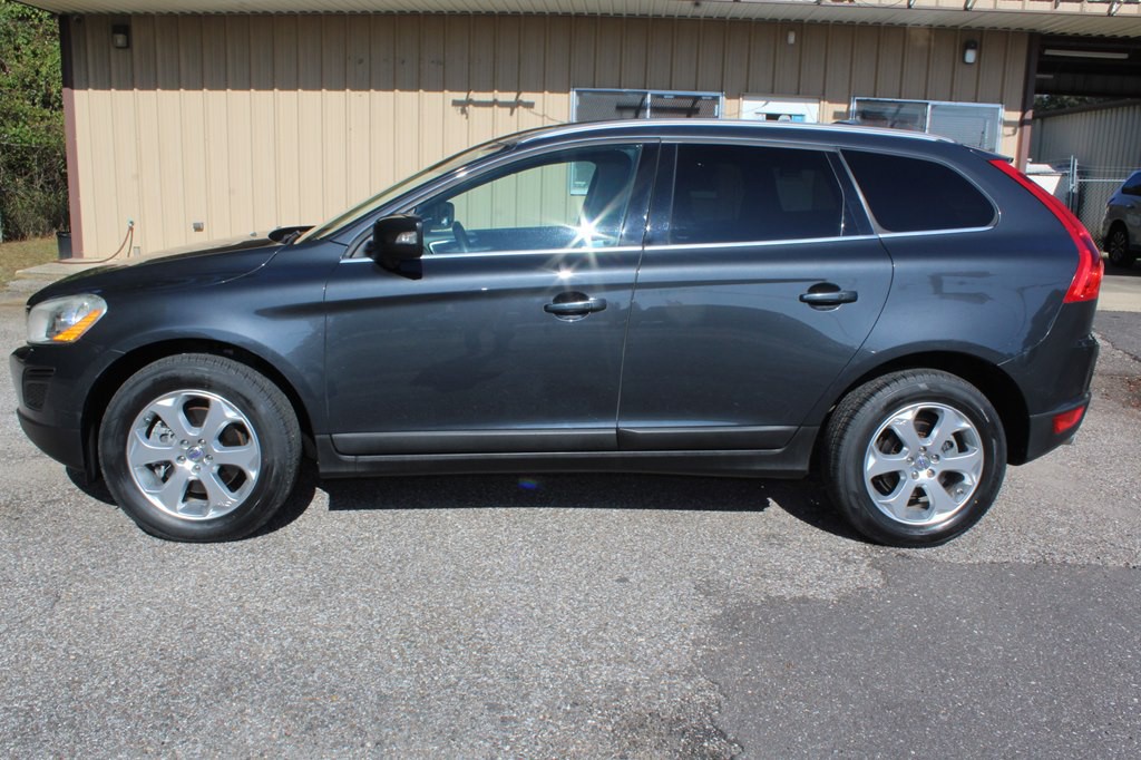 2013 Volvo XC60 Image 4