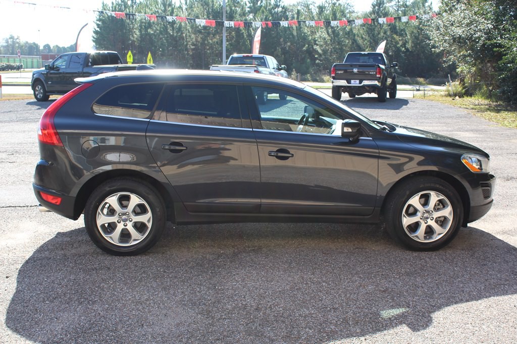 2013 Volvo XC60 Image 12