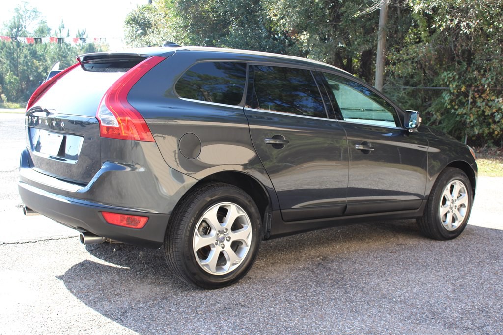 2013 Volvo XC60 Image 13