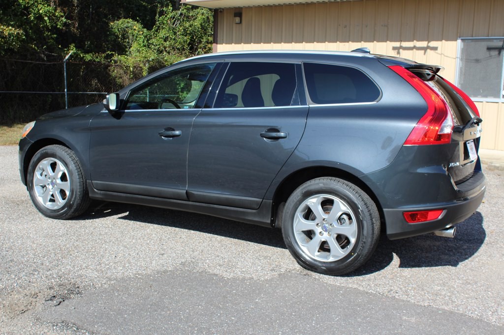 2013 Volvo XC60 Image 17