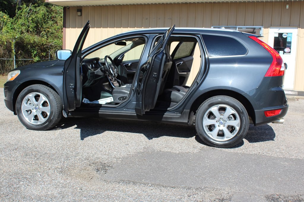 2013 Volvo XC60 Image 20