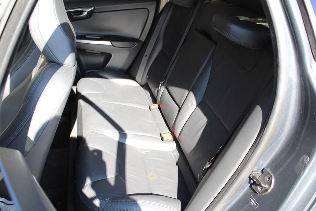 2013 Volvo XC60 Image 31