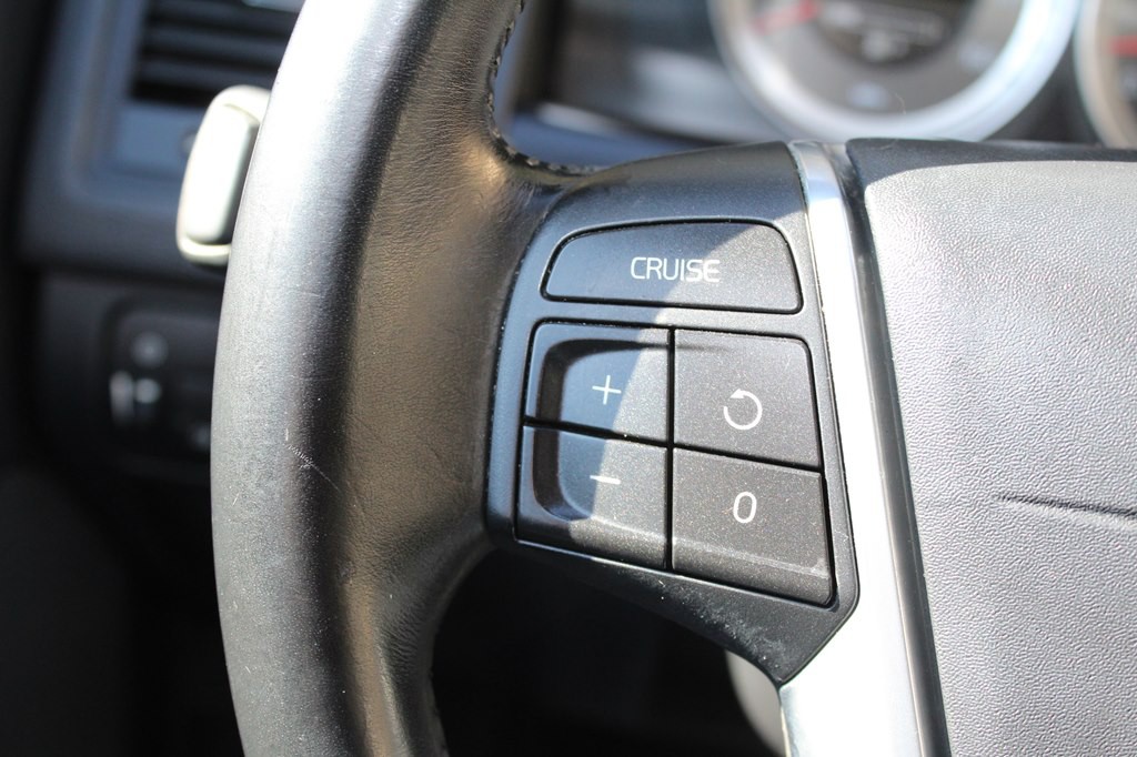 2013 Volvo XC60 Image 38