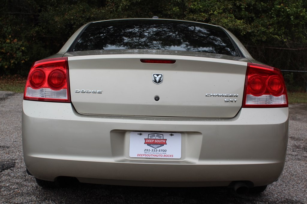 2009 Dodge Charger Image 16