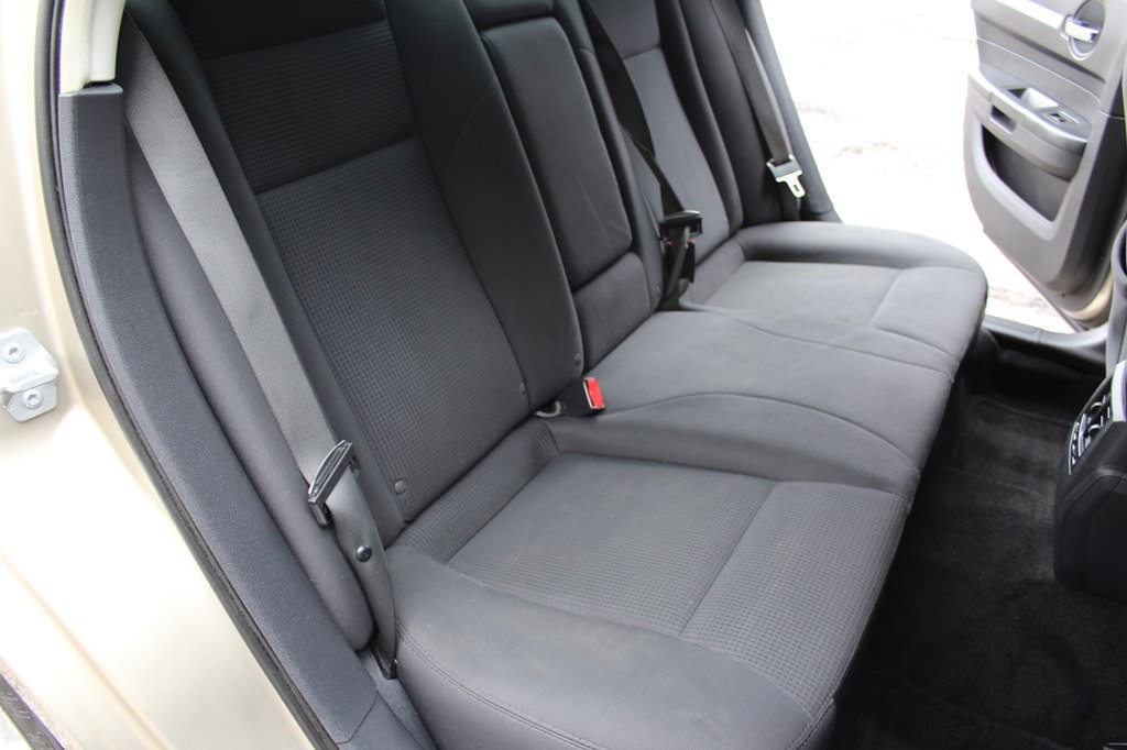 2009 Dodge Charger Image 29