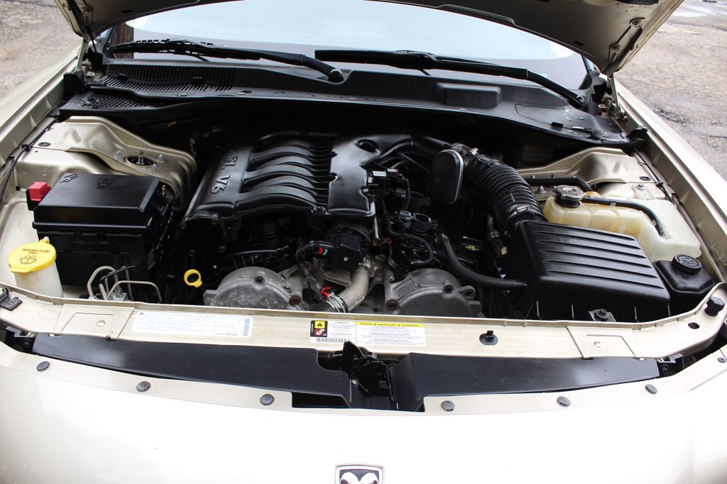 2009 Dodge Charger Image 45