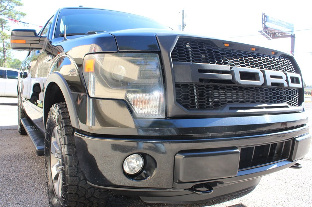 2014 Ford F-150 Image 2