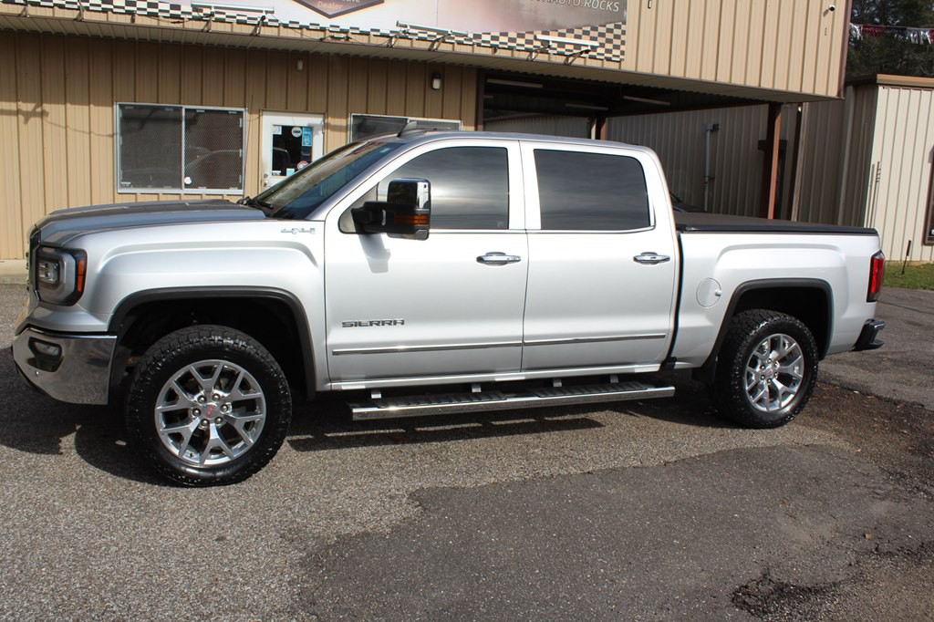 2017 GMC Sierra Image 5