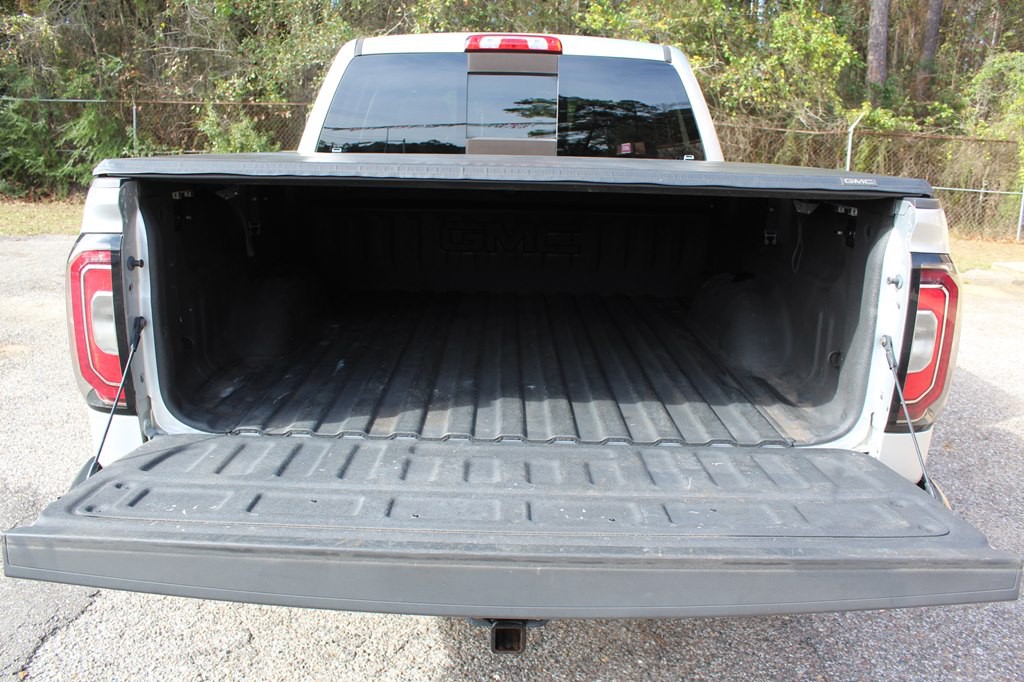 2017 GMC Sierra Image 20