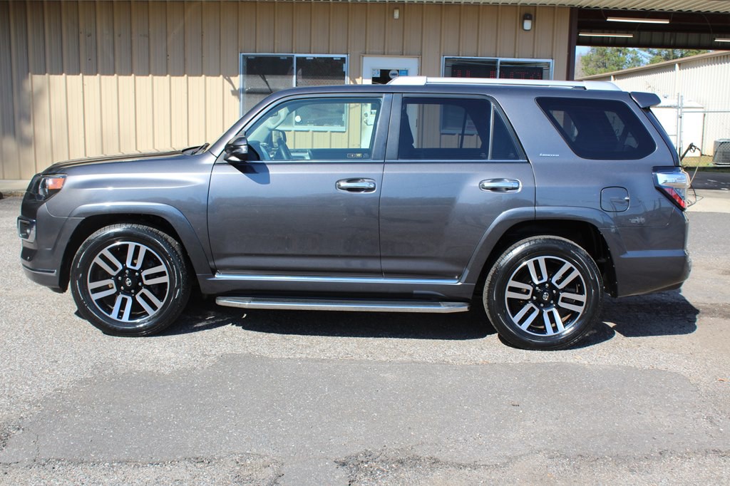 2016 Toyota 4Runner Image 4