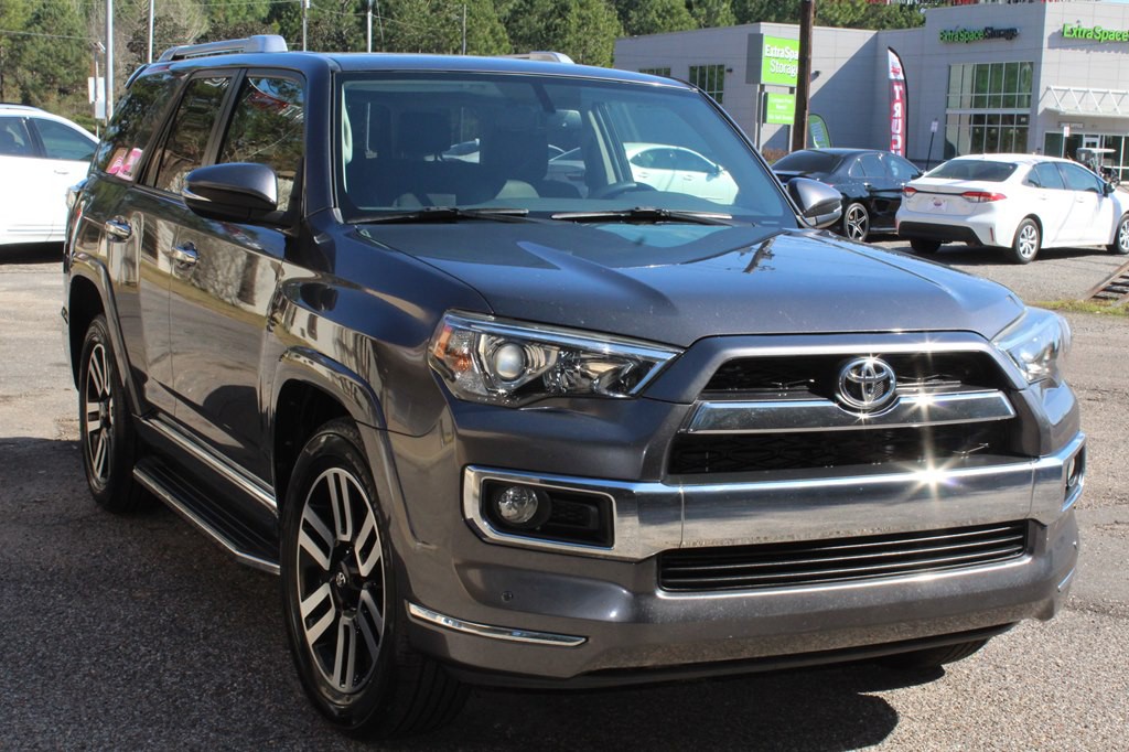 2016 Toyota 4Runner Image 10