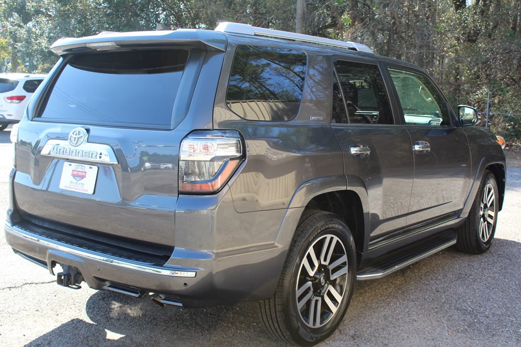 2016 Toyota 4Runner Image 15