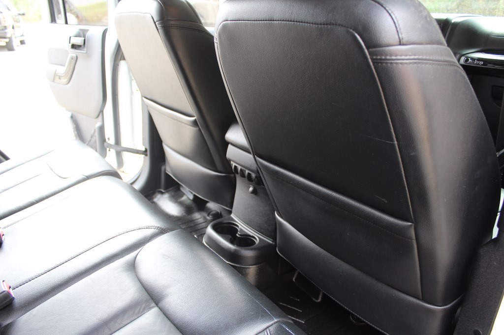 2014 Jeep Wrangler Unlimited Image 27