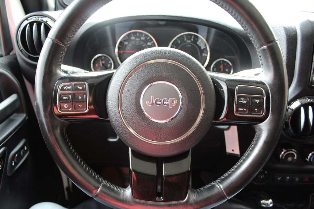 2014 Jeep Wrangler Unlimited Image 33