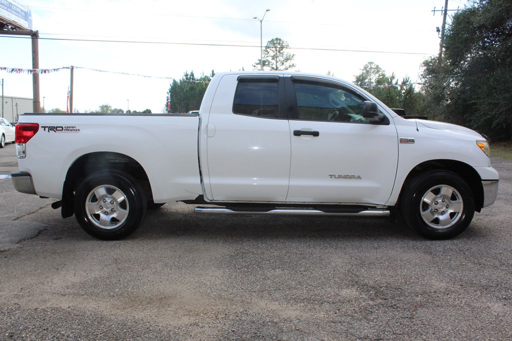 2013 Toyota Tundra Image 12