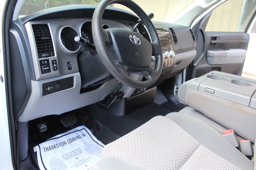 2013 Toyota Tundra Image 23